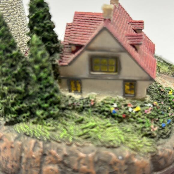 Thomas Kinkade Clearing Storms Vintage Lighted Figurine - Picture 8 of 12